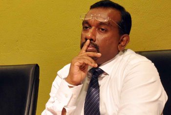 sri lanka sports minister defends sudden indian tour