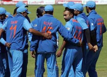 india slips to second spot in icc odi ranking