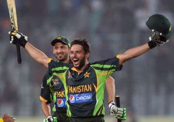 afridi wants to regain fastest odi ton record during world cup