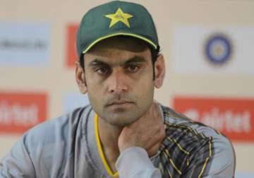 world cup 2015 mohammad hafeez ruled out due to ankle injury