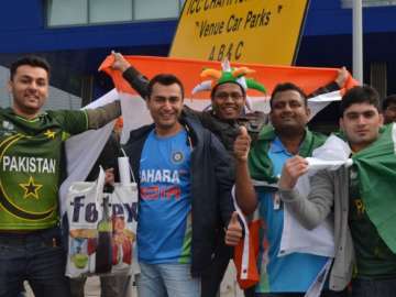 world cup 2015 adelaide oval packed by india pakistan fans