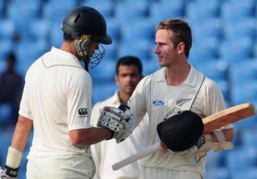 nz vs sl new zealand beats sri lanka by 8 wickets in 1st test