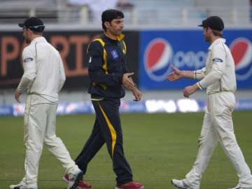 pak vs nz test postponed for a day after phil hughes dies