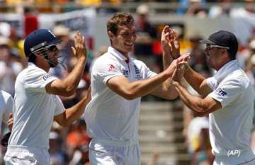 australia bowled out for 268 in third test