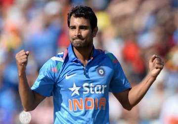 mohammed shami out of ipl due to knee injury