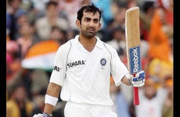 gambhir slams ton india sniff victory