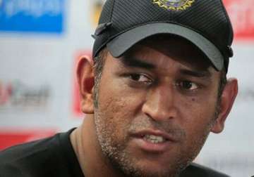 sc stays criminal proceeding against ms dhoni in lord vishnu case