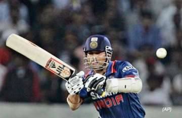 tendulkar wants an indian to break his record