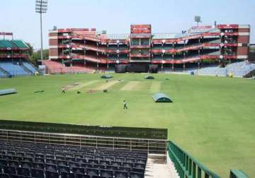 hc paves way for ddca to hold ipl matches at kotla