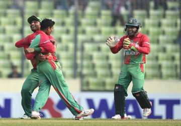 ban vs zim zimbabwe out for 128 in final odi vs bangladesh