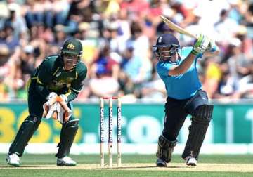 tri series 2015 australia england look for bragging rights ahead of wc