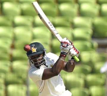 ban vs zim raza put on record stand for zimbabwe of 200 4 at lunch 3rd day