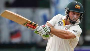 shaun marsh to replace injured clarke for second test