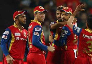 ipl 8 de villiers mandeep lead rcb to easy win against rajasthan in eliminator