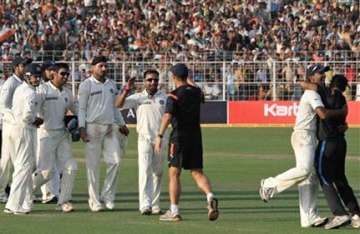 india and south africa teams leave for jaipur odi