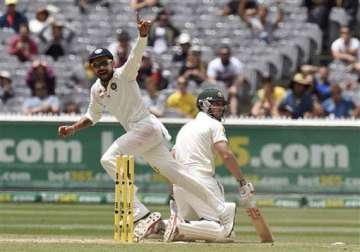 aus vs ind australia declares on 318 9 sets india 384 run target