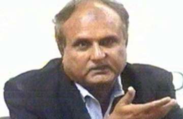 pak chief selector iqbal qasim quits