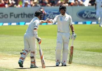 nz vs sl sri lanka set new zealand a target of 105 to win first test