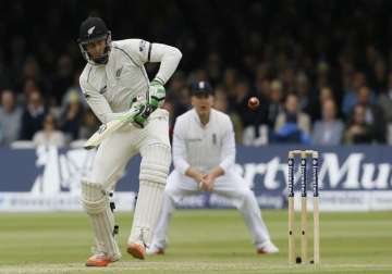 eng vs nz kiwis bat serenely to 44 0 after england all out for 389