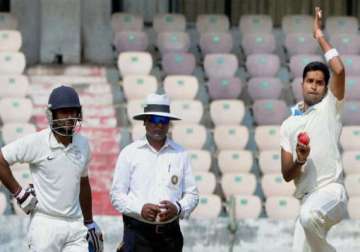 south zone restrict central to 237/7 in duleep trophy final