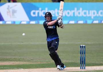 nz vs sl new zealand makes 360 5 in 5th odi vs sri lanka