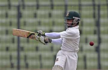 bangladesh 193 3 at stumps on day 1 vs. zimbabwe