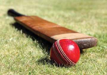 vijay hazare trophy maharashtra beat mumbai by six wickets