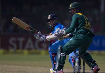 south africa beat india by 5 runs in first odi take 1 0 lead in series
