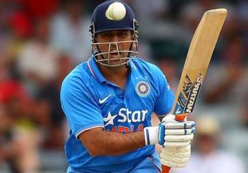 india wins toss decides to bat in second odi