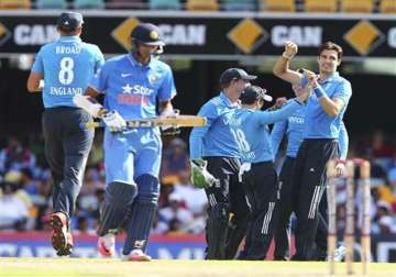 tri series 2015 india bowled out for 153 in third odi vs england