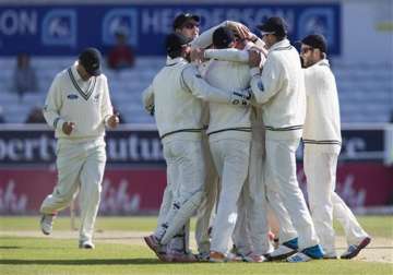 eng vs nz new zealand beats england in 2nd test ties series 1 1