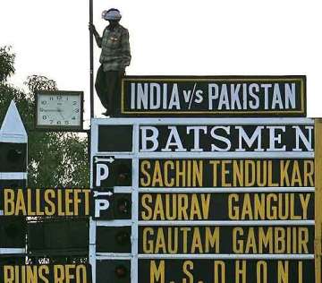 kanpur boasts world s largest manually operated scoreboard