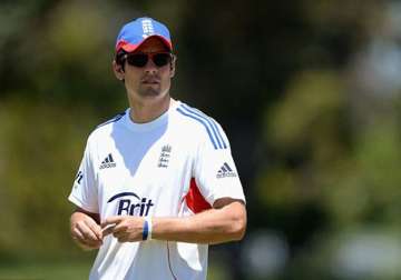 england can win ashes says captain alastair cook