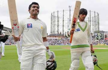 pakistan beat england by 4 wickets in oval test
