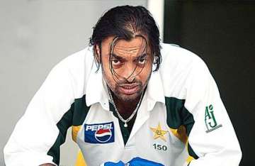 kkr yet to clear my dues shoaib akhtar