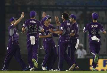 clt20 match 6 duminy less cobras take on hobart hurricanes