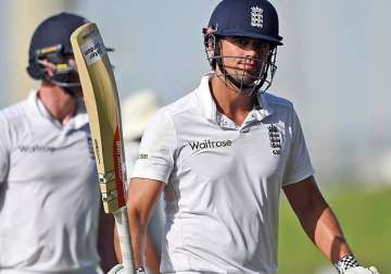 pak vs eng alastair cook hits 263 as england moves toward draw against pakistan