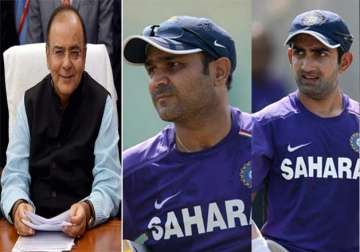 ddca row sehwag gambhir bat for arun jaitley