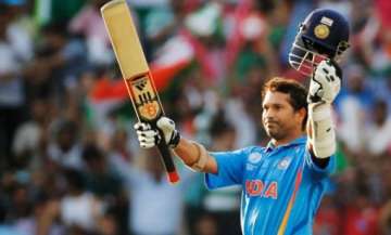 when sachin left hyderabadis spell bound