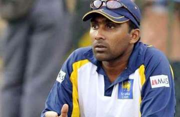 jayawardene two others flown in to prop up sl team