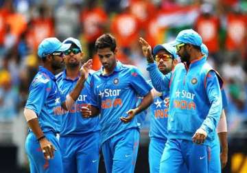 bowlers will have do well for india to retain world cup trophy javagal srinath