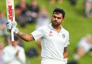 kohli eyes dravid s run record in fourth test