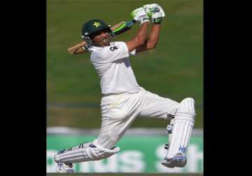 pakistan vs new zealand scoreboard stump 2nd test day 2