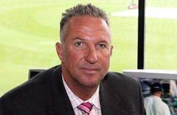 magnificent ponting sailing oz ashes ship on his own botham