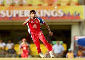 ipl 8 allan donald says varun aaron can play big role in rcb pace attack