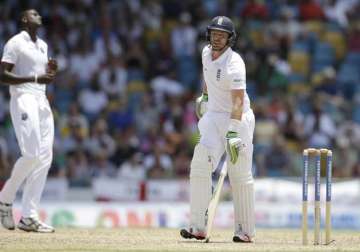 wi vs eng england struggles to 71 3 at lunch against west indies