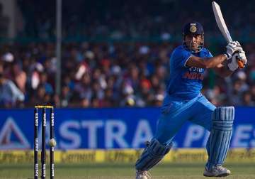 ind vs sa vintage dhoni rescues with unbeaten 92 takes india to 247/9