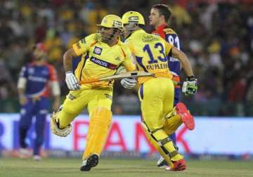 ipl 8 delhi restrict table toppers chennai to 119/6