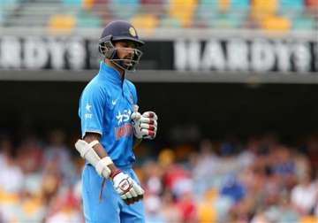 tri series 2015 india look to sort out batting woes before sydney game