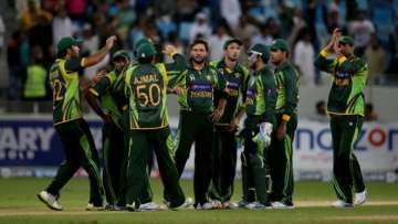 defeat casts shadow on pakistan s world cup preparations